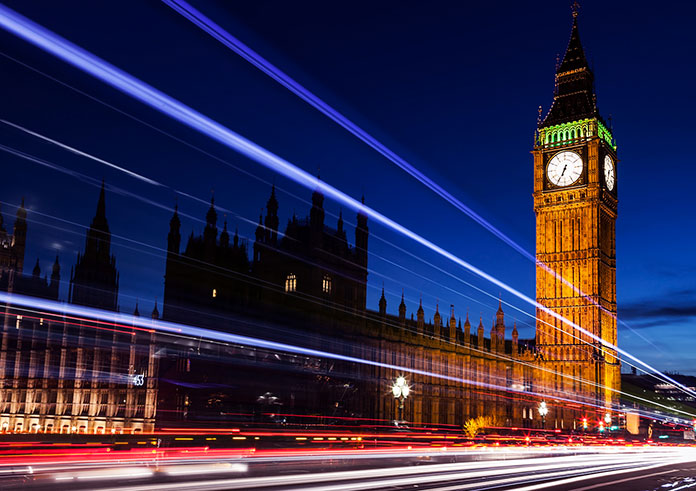 Co grozi za pracę na czarno w UK